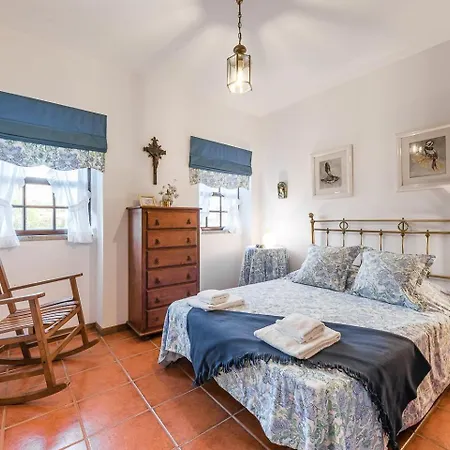 Guestready - Casa Das Alminhas *
